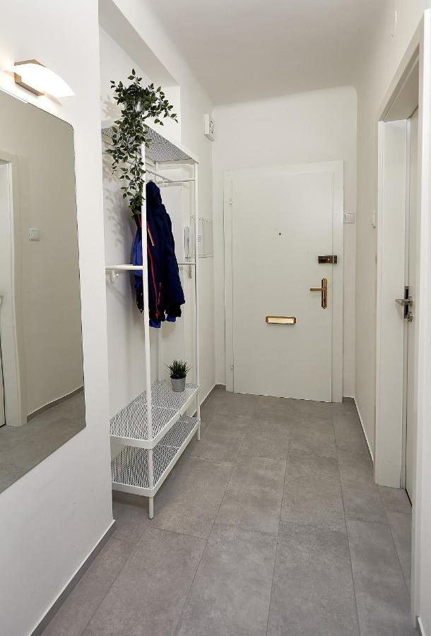 Gemuetliche Wohnung In Zentraler Lage Грац Екстериор снимка